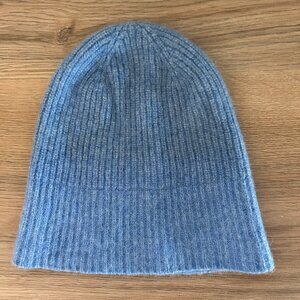 Tahari 100% Cashmere Beanie Hat Blue Ribbed Knit Soft Luxury OS